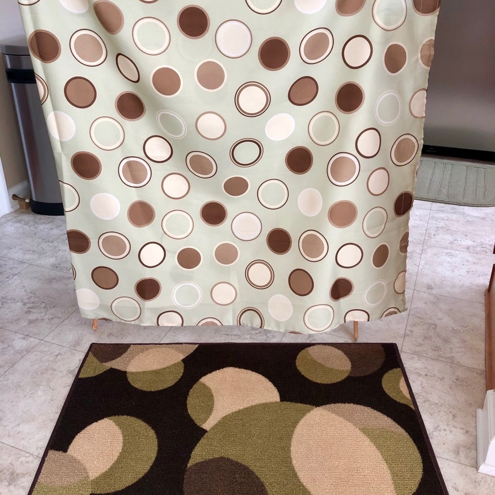 Shower Curtain & Rug
